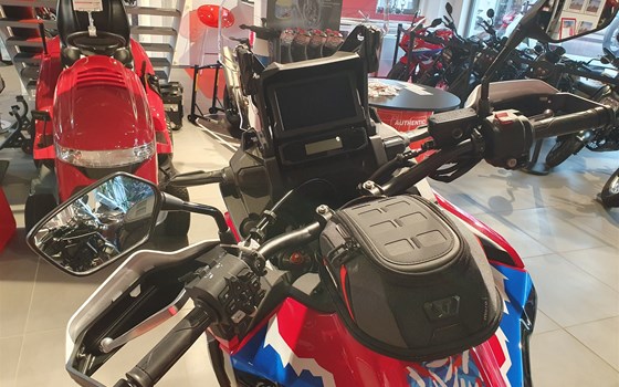 Umgebautes Motorrad Honda CRF1100L Africa Twin von Honda Semmler GbR - Bild 22 Umgebautes Motorrad Honda CRF1100L Africa Twin von Honda Semmler GbR - Bild 22