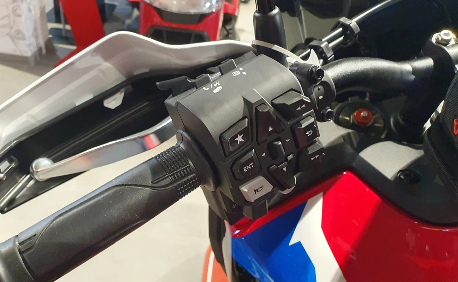 Umbgebautes Motorrad Honda CRF1100L Africa Twin Bild 23: Umbgebautes Motorrad Honda CRF1100L Africa Twin