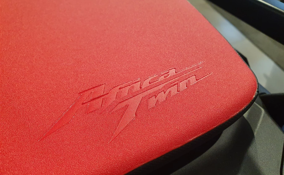 Umbgebautes Motorrad Honda CRF1100L Africa Twin Bild 27: Umbgebautes Motorrad Honda CRF1100L Africa Twin