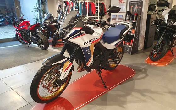 Umgebautes Motorrad Honda XL750 Transalp von Honda Semmler GbR - Bild 15 Umgebautes Motorrad Honda XL750 Transalp von Honda Semmler GbR - Bild 15