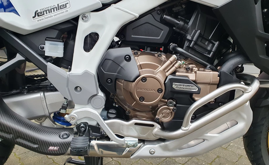 Umbgebautes Motorrad Honda CRF1100L Africa Twin Adventure Sports DCT Bild 11: Umbgebautes Motorrad Honda CRF1100L Africa Twin Adventure Sports DCT