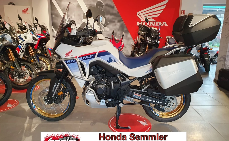 Umbgebautes Motorrad Honda XL750 Transalp Bild 1: Umbgebautes Motorrad Honda XL750 Transalp