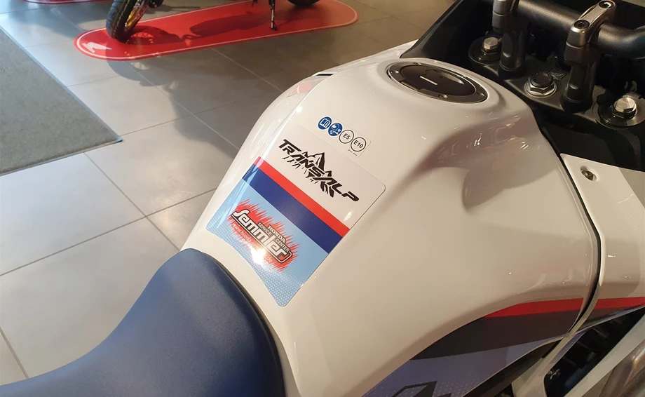 Umbgebautes Motorrad Honda XL750 Transalp Bild 18: Umbgebautes Motorrad Honda XL750 Transalp