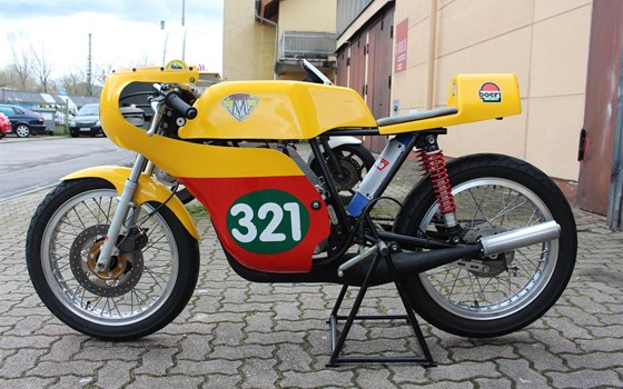 Umgebautes Motorrad Maico MD 250 von user1304495 - Bild 1 Umgebautes Motorrad Maico MD 250 von user1304495 - Bild 1