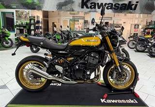 Kawasaki Z900 RS SE