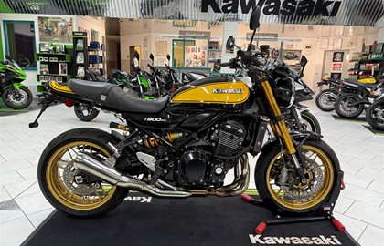 Kawasaki Z900 RS SE Custom Bike Kawasaki Z900 RS SE Custom Bike