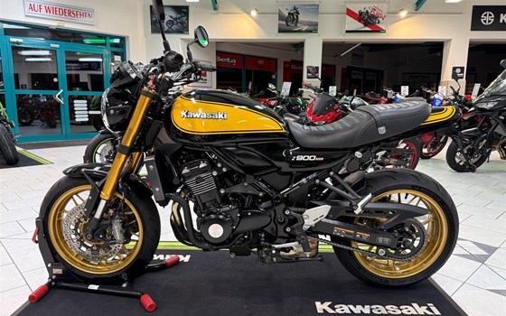 Umgebautes Motorrad Kawasaki Z900 RS SE von Willi Möller - Bild 6 Umgebautes Motorrad Kawasaki Z900 RS SE von Willi Möller - Bild 6