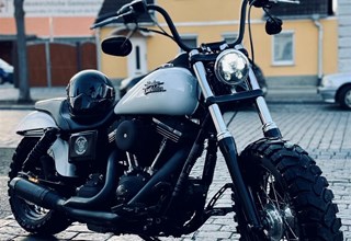 Harley-Davidson Dyna Street Bob FXDB