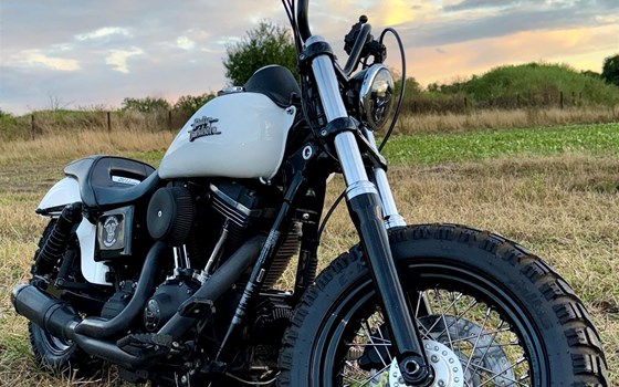 Umgebautes Motorrad Harley-Davidson Dyna Street Bob FXDB von Max1999 - Bild 3 Umgebautes Motorrad Harley-Davidson Dyna Street Bob FXDB von Max1999 - Bild 3