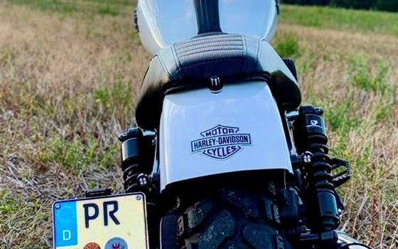 Umgebautes Motorrad Harley-Davidson Dyna Street Bob FXDB von Max1999 - Bild 7 Umgebautes Motorrad Harley-Davidson Dyna Street Bob FXDB von Max1999 - Bild 7