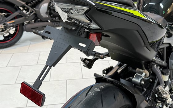 Umgebautes Motorrad Kawasaki Z900 von Willi Möller - Bild 18 Umgebautes Motorrad Kawasaki Z900 von Willi Möller - Bild 18