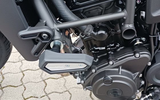 Umgebautes Motorrad Kawasaki Eliminator 500 von Autohaus Fritze GmbH & Co.KG - Bild 5 Umgebautes Motorrad Kawasaki Eliminator 500 von Autohaus Fritze GmbH & Co.KG - Bild 5