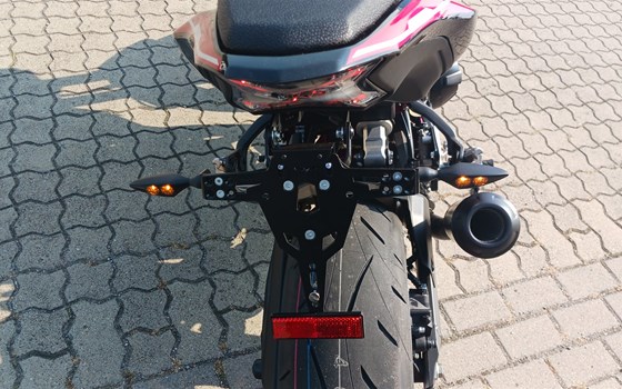 Umgebautes Motorrad Kawasaki Z900 von Autohaus Fritze GmbH & Co.KG - Bild 4 Umgebautes Motorrad Kawasaki Z900 von Autohaus Fritze GmbH & Co.KG - Bild 4