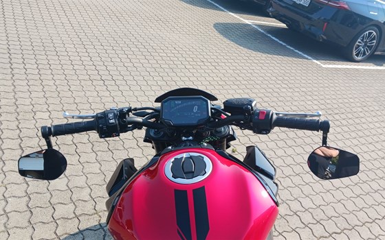 Umgebautes Motorrad Kawasaki Z900 von Autohaus Fritze GmbH & Co.KG - Bild 2 Umgebautes Motorrad Kawasaki Z900 von Autohaus Fritze GmbH & Co.KG - Bild 2