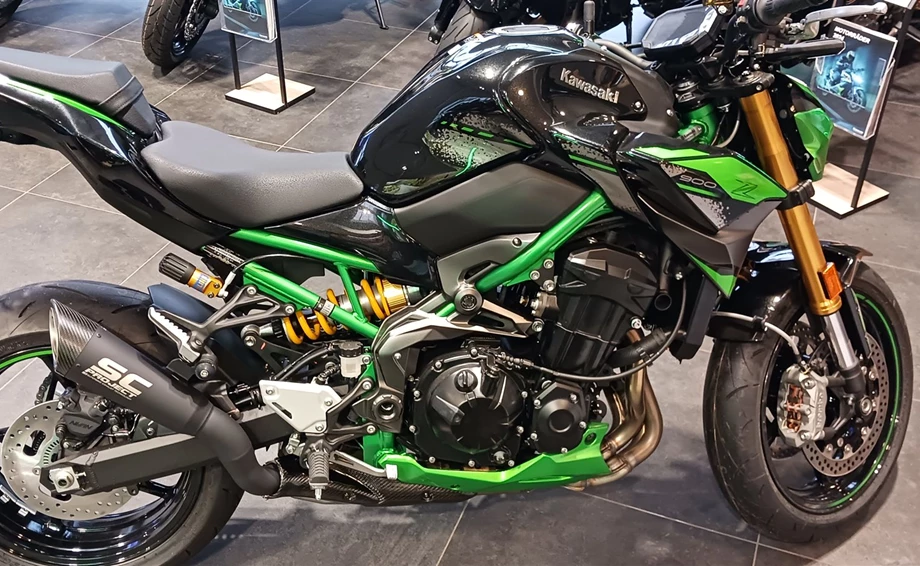 Umbgebautes Motorrad Kawasaki Z900 Bild 5: Umbgebautes Motorrad Kawasaki Z900