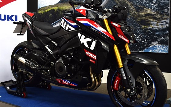 Umgebautes Motorrad Suzuki GSX-S1000 von Altzschner GmbH - Bild 1 Umgebautes Motorrad Suzuki GSX-S1000 von Altzschner GmbH - Bild 1