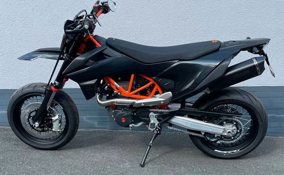 Ktm 690 Smc R Customize Details zum Custom-Bike KTM 690 SMC R des Händlers Motorrad Reinhardt GmbH