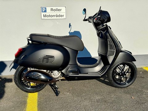 Vespa GTS 310 SuperSport Black Beast 2.0