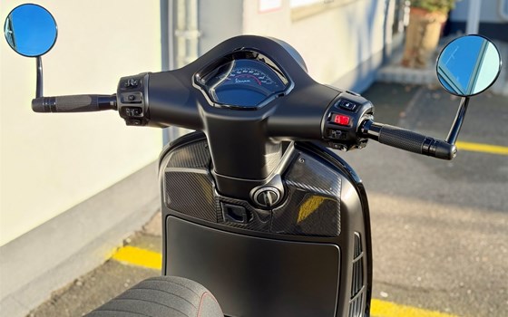 Umgebautes Motorrad Vespa GTS 310 SuperSport von Motorrad Reinhardt GmbH - Bild 7 Umgebautes Motorrad Vespa GTS 310 SuperSport von Motorrad Reinhardt GmbH - Bild 7