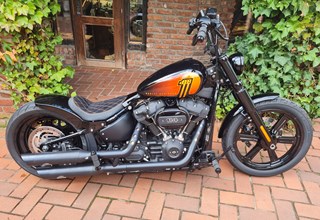 Harley-Davidson Softail Street Bob 114 FXBBS
