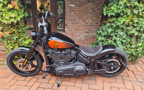 Umgebautes Motorrad Harley-Davidson Softail Street Bob 114 FXBBS von X-Trem Custombikes - Bild 17 Umgebautes Motorrad Harley-Davidson Softail Street Bob 114 FXBBS von X-Trem Custombikes - Bild 17