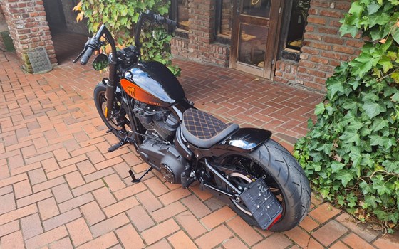 Umgebautes Motorrad Harley-Davidson Softail Street Bob 114 FXBBS von X-Trem Custombikes - Bild 20 Umgebautes Motorrad Harley-Davidson Softail Street Bob 114 FXBBS von X-Trem Custombikes - Bild 20