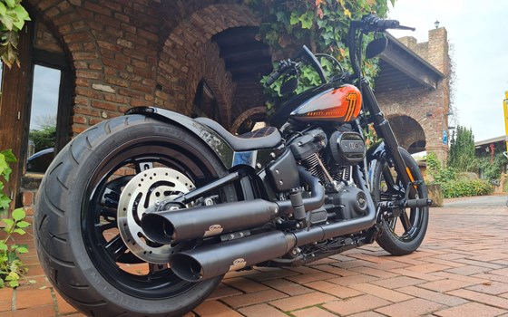 Umgebautes Motorrad Harley-Davidson Softail Street Bob 114 FXBBS von X-Trem Custombikes - Bild 22 Umgebautes Motorrad Harley-Davidson Softail Street Bob 114 FXBBS von X-Trem Custombikes - Bild 22