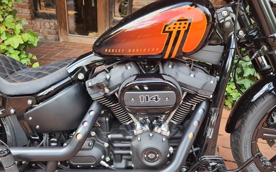 Umgebautes Motorrad Harley-Davidson Softail Street Bob 114 FXBBS von X-Trem Custombikes - Bild 4 Umgebautes Motorrad Harley-Davidson Softail Street Bob 114 FXBBS von X-Trem Custombikes - Bild 4