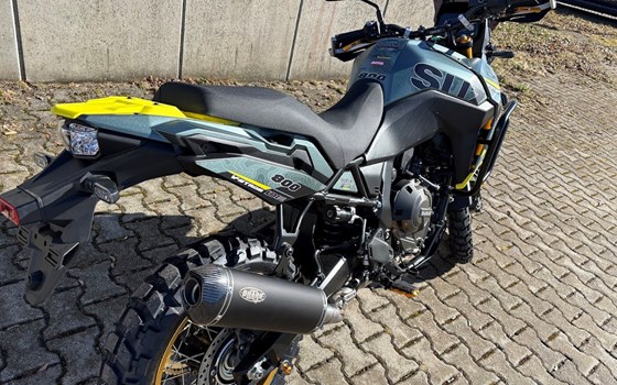 Umgebautes Motorrad Suzuki V-Strom 800DE von Suedbike e.K. Inhaber Wolfgang Schustek - Bild 8 Umgebautes Motorrad Suzuki V-Strom 800DE von Suedbike e.K. Inhaber Wolfgang Schustek - Bild 8