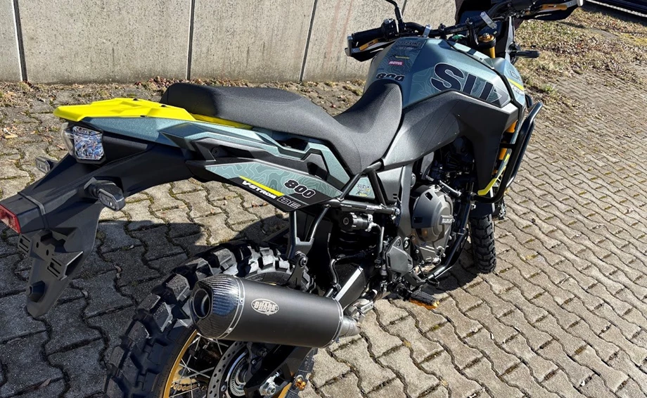 Rebuilt motorbike Suzuki V-Strom 800DE Bild 8: Rebuilt motorbike Suzuki V-Strom 800DE