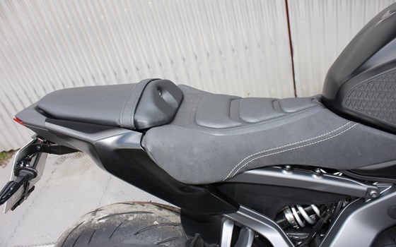 Umgebautes Motorrad Yamaha MT-09 von Zweirad Mildner - Bild 6 Umgebautes Motorrad Yamaha MT-09 von Zweirad Mildner - Bild 6
