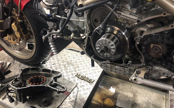 Umgebautes Motorrad Ducati 916 Biposto von A.T.T.-Tiedemann-Motorräder e.Kfm - Bild 11 Umgebautes Motorrad Ducati 916 Biposto von A.T.T.-Tiedemann-Motorräder e.Kfm - Bild 11