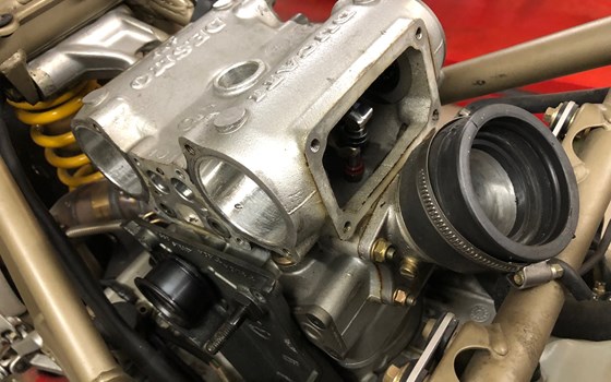 Umgebautes Motorrad Ducati 916 Biposto von A.T.T.-Tiedemann-Motorräder e.Kfm - Bild 7 Umgebautes Motorrad Ducati 916 Biposto von A.T.T.-Tiedemann-Motorräder e.Kfm - Bild 7