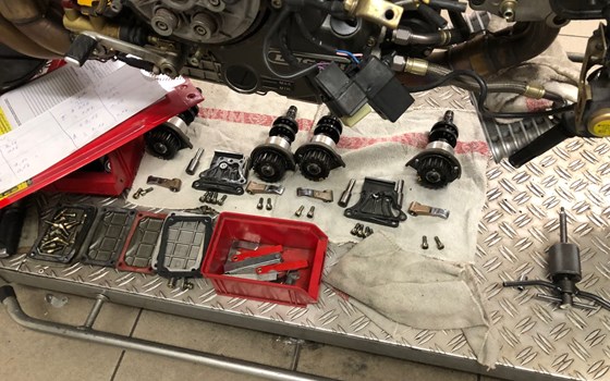 Umgebautes Motorrad Ducati 916 Biposto von A.T.T.-Tiedemann-Motorräder e.Kfm - Bild 8 Umgebautes Motorrad Ducati 916 Biposto von A.T.T.-Tiedemann-Motorräder e.Kfm - Bild 8