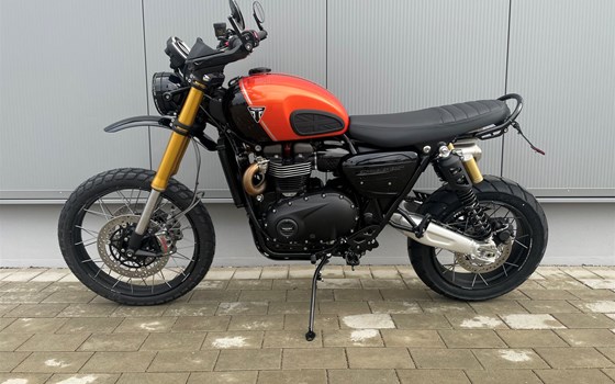 Umgebautes Motorrad Triumph Scrambler 1200 XE von Warm Up Zweiradtechnik GmbH - Bild 10 Umgebautes Motorrad Triumph Scrambler 1200 XE von Warm Up Zweiradtechnik GmbH - Bild 10