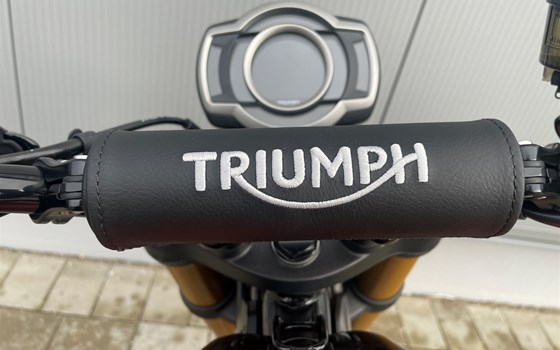 Umgebautes Motorrad Triumph Scrambler 1200 XE von Warm Up Zweiradtechnik GmbH - Bild 8 Umgebautes Motorrad Triumph Scrambler 1200 XE von Warm Up Zweiradtechnik GmbH - Bild 8