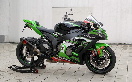 Umgebautes Motorrad Kawasaki Ninja ZX-10R von Heinrich GmbH - Bild 1 Umgebautes Motorrad Kawasaki Ninja ZX-10R von Heinrich GmbH - Bild 1