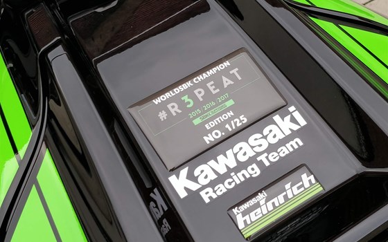 Umgebautes Motorrad Kawasaki Ninja ZX-10R von Heinrich GmbH - Bild 9 Umgebautes Motorrad Kawasaki Ninja ZX-10R von Heinrich GmbH - Bild 9