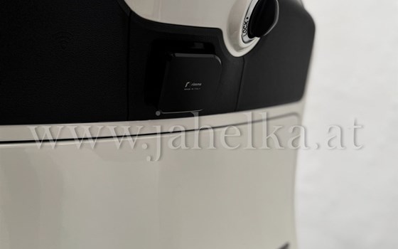 Umgebautes Motorrad Vespa GTS 300 Super Sport von Jahelka Zweirad GmbH - Bild 9 Umgebautes Motorrad Vespa GTS 300 Super Sport von Jahelka Zweirad GmbH - Bild 9
