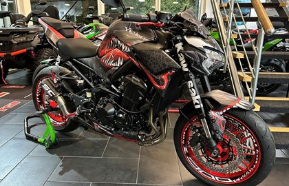 Kawasaki Z900 Custom Bike