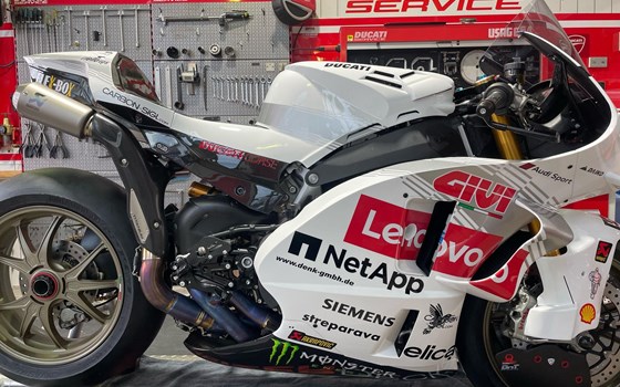Umgebautes Motorrad Ducati Panigale V4 R von Zweiradparadies Denk GmbH & Co. KG - Bild 12 Umgebautes Motorrad Ducati Panigale V4 R von Zweiradparadies Denk GmbH & Co. KG - Bild 12