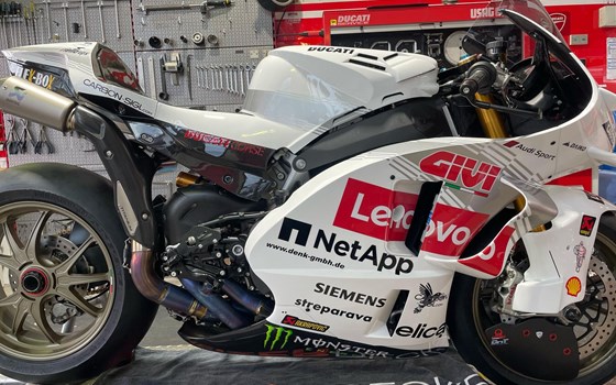 Umgebautes Motorrad Ducati Panigale V4 R von Zweiradparadies Denk GmbH & Co. KG - Bild 8 Umgebautes Motorrad Ducati Panigale V4 R von Zweiradparadies Denk GmbH & Co. KG - Bild 8