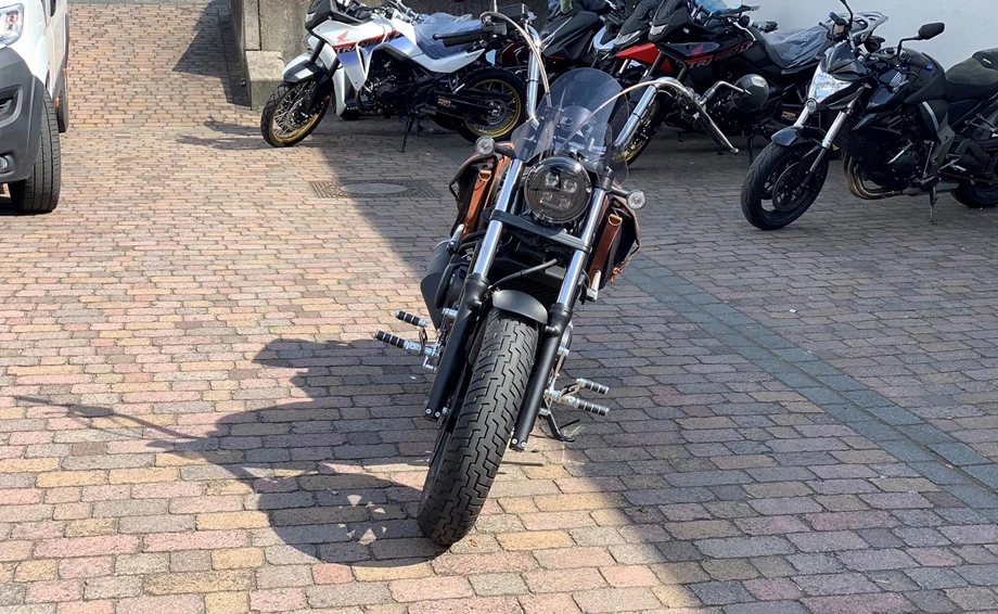 Rebuilt motorbike Honda CMX500 Rebel Bild 2: Rebuilt motorbike Honda CMX500 Rebel