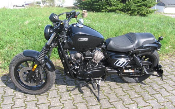 Umgebautes Motorrad Hyosung GV 125 S Aquila von Bike Performance by Joachim Fegert - Bild 2 Umgebautes Motorrad Hyosung GV 125 S Aquila von Bike Performance by Joachim Fegert - Bild 2