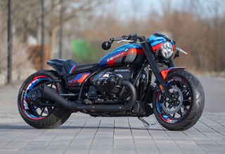 BMW R 18