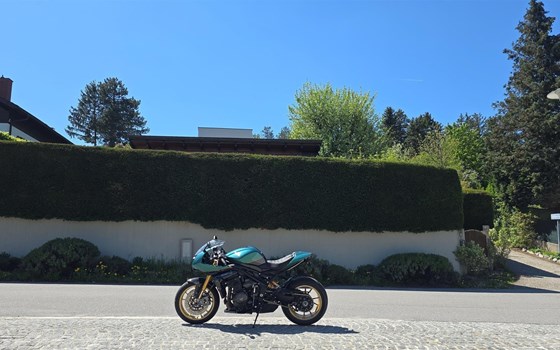 Umgebautes Motorrad Triumph Speed Triple 1200 RR von markbika - Bild 9 Umgebautes Motorrad Triumph Speed Triple 1200 RR von markbika - Bild 9