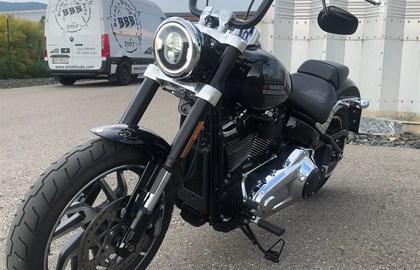 Harley-Davidson Softail Sport Glide FLSB Custom Bike