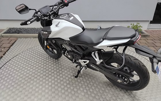 Umgebautes Motorrad Honda CBF 125 von Zweiradtechnik Jörg Schlieter - Bild 6 Umgebautes Motorrad Honda CBF 125 von Zweiradtechnik Jörg Schlieter - Bild 6