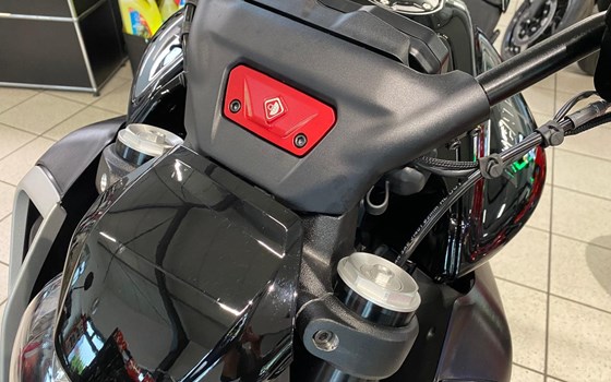 Umgebautes Motorrad Ducati Diavel V4 von Team Wahlers GmbH - Bild 10 Umgebautes Motorrad Ducati Diavel V4 von Team Wahlers GmbH - Bild 10