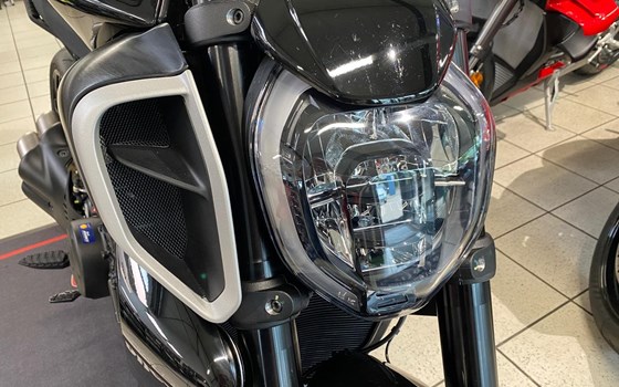 Umgebautes Motorrad Ducati Diavel V4 von Team Wahlers GmbH - Bild 5